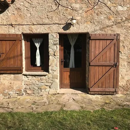 Country house Can Riera Santa Eulalia de Riuprimer